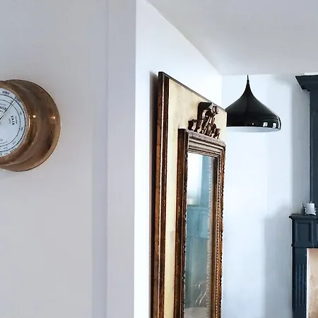 Maison Typique De L'ile D'aix Hébergement de vacances *